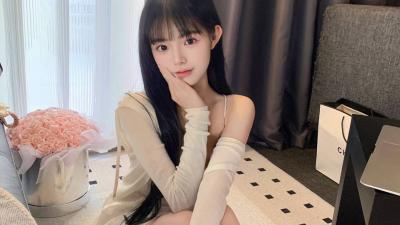 喜欢观音坐莲的18岁妹妹