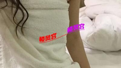 丹阳曼妙身材妹子